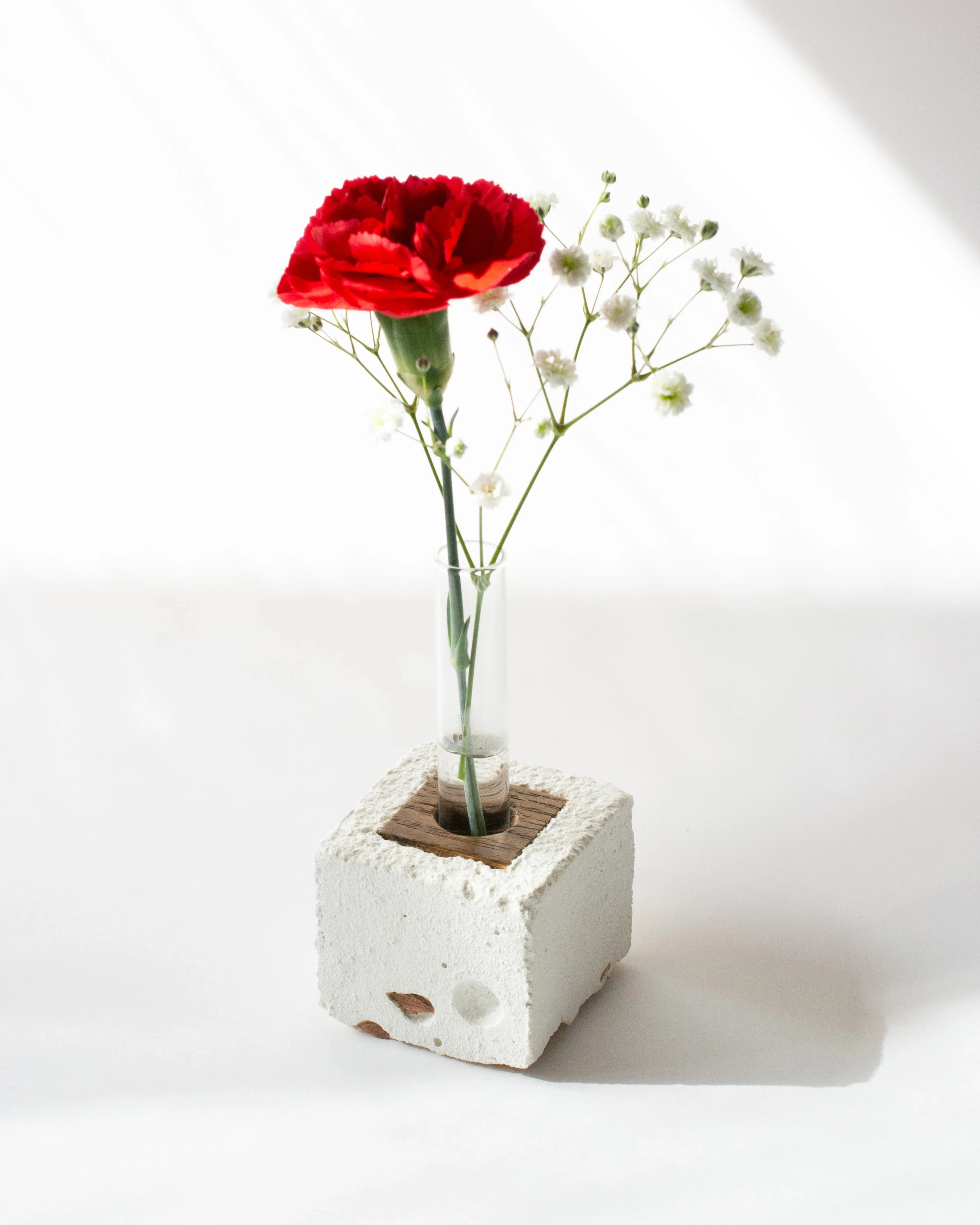 コンクリート製のモダンな花器　type-b-02